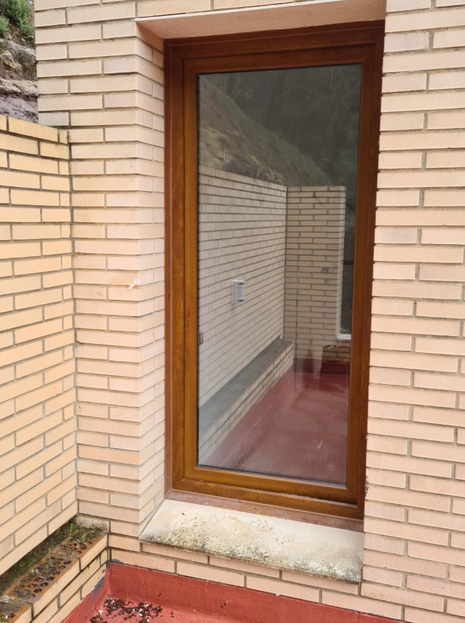 Balconera imitación madera